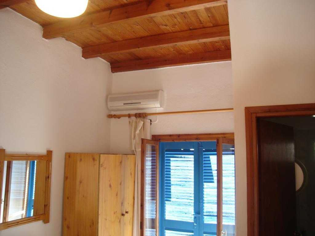 Scirocco Rooms Loutro Dış mekan fotoğraf