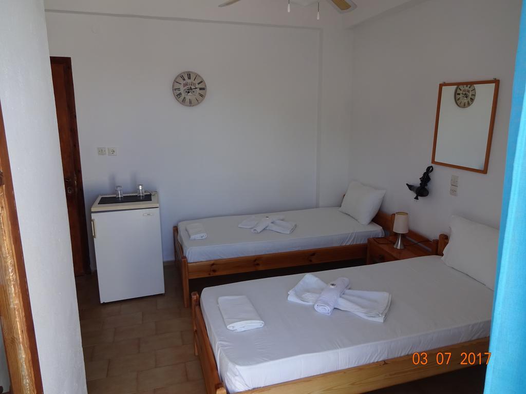 Scirocco Rooms Loutro Dış mekan fotoğraf