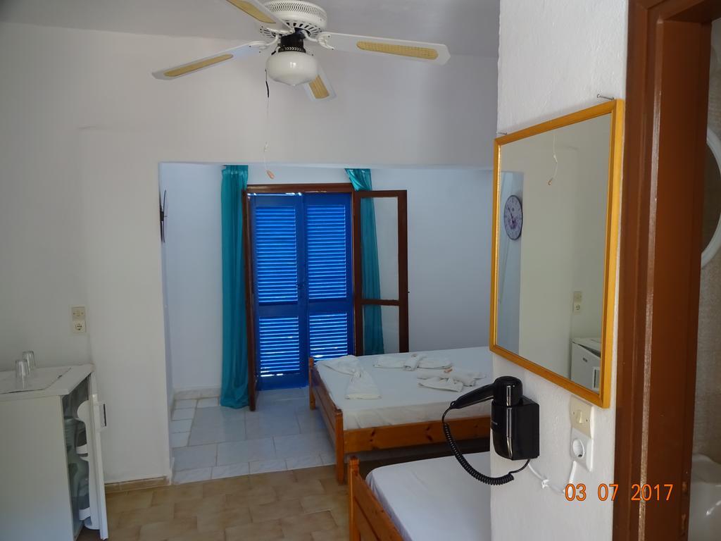 Scirocco Rooms Loutro Dış mekan fotoğraf