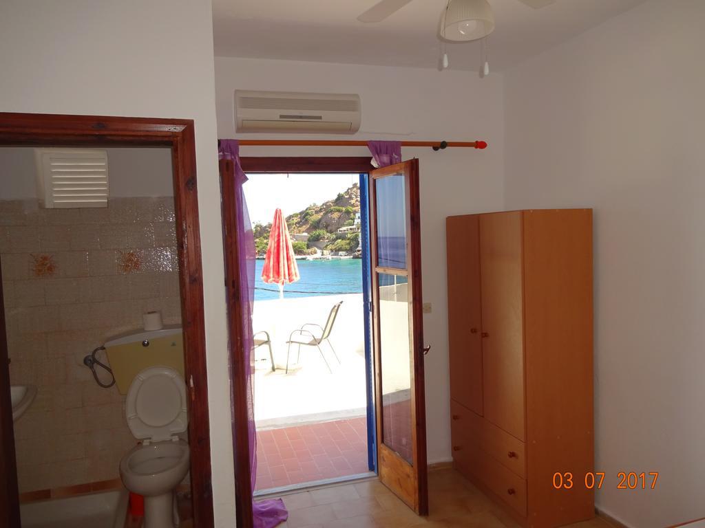 Scirocco Rooms Loutro Dış mekan fotoğraf