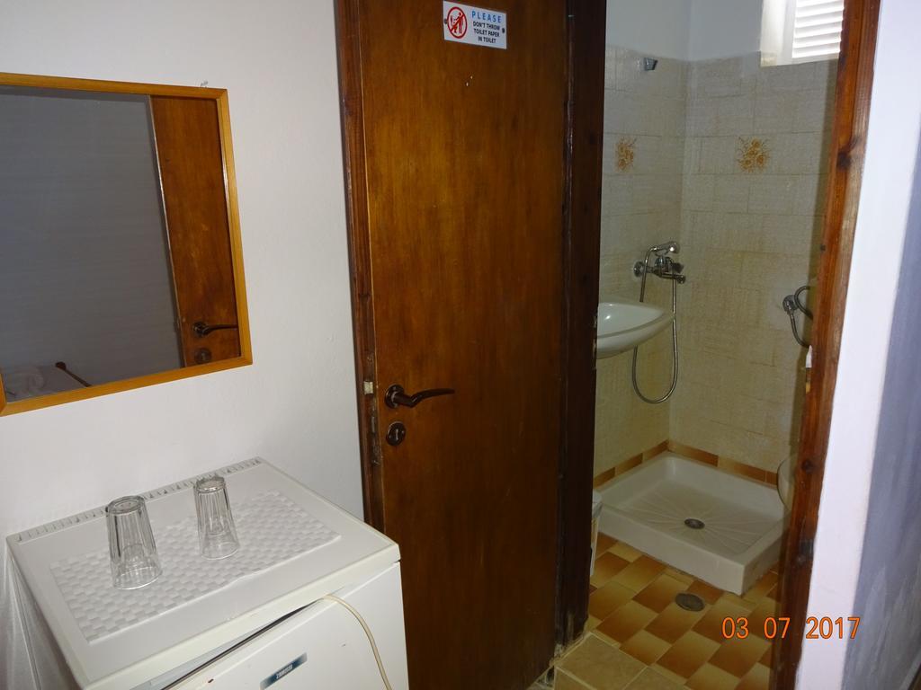 Scirocco Rooms Loutro Dış mekan fotoğraf