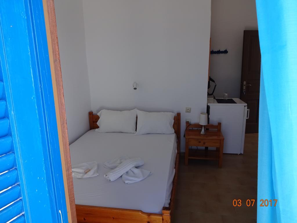 Scirocco Rooms Loutro Dış mekan fotoğraf
