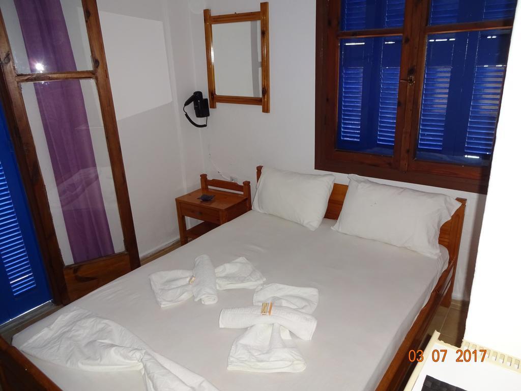 Scirocco Rooms Loutro Dış mekan fotoğraf