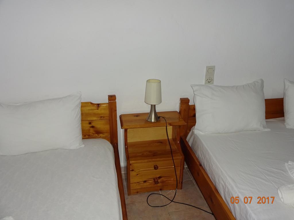Scirocco Rooms Loutro Dış mekan fotoğraf