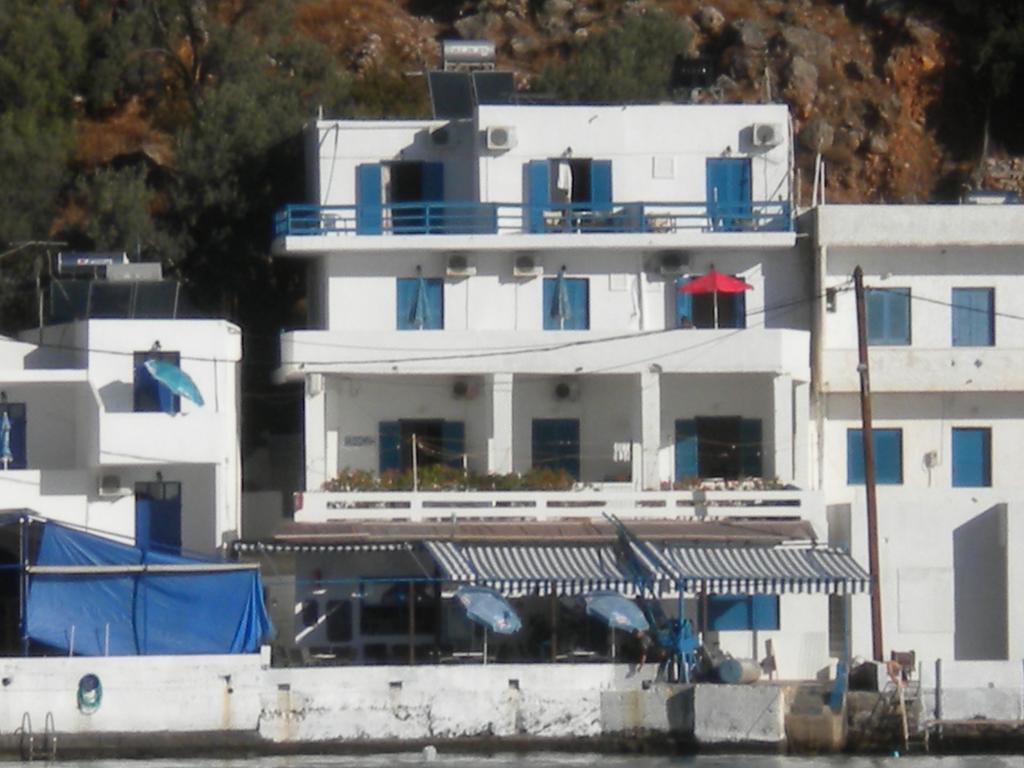 Scirocco Rooms Loutro Dış mekan fotoğraf
